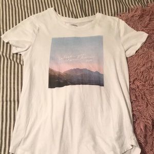 Old Navy Graphic Tee